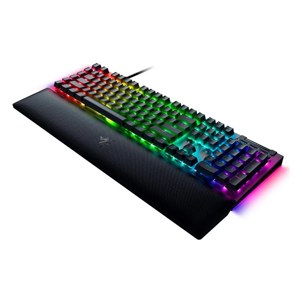 Imagem 3 de 3 do produto Teclado Gamer Razer Blackwidow V4, Chroma RGB, Switch Yellow, Layout Us - Preto - Unissex - Único