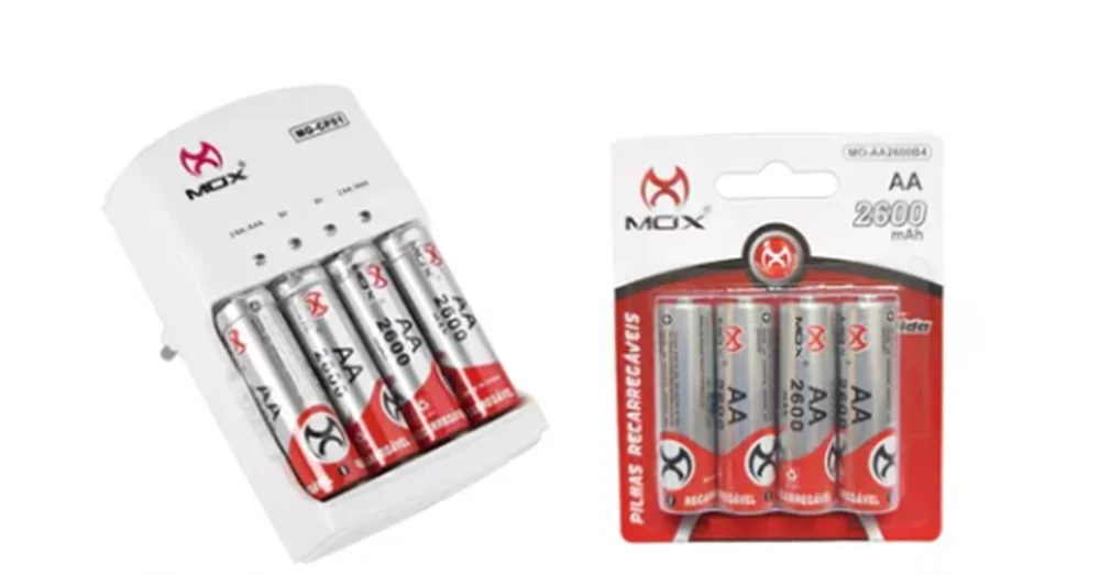 Carregador Mox Com 4 Pilhas Recarregáveis Aa 2600 Mah