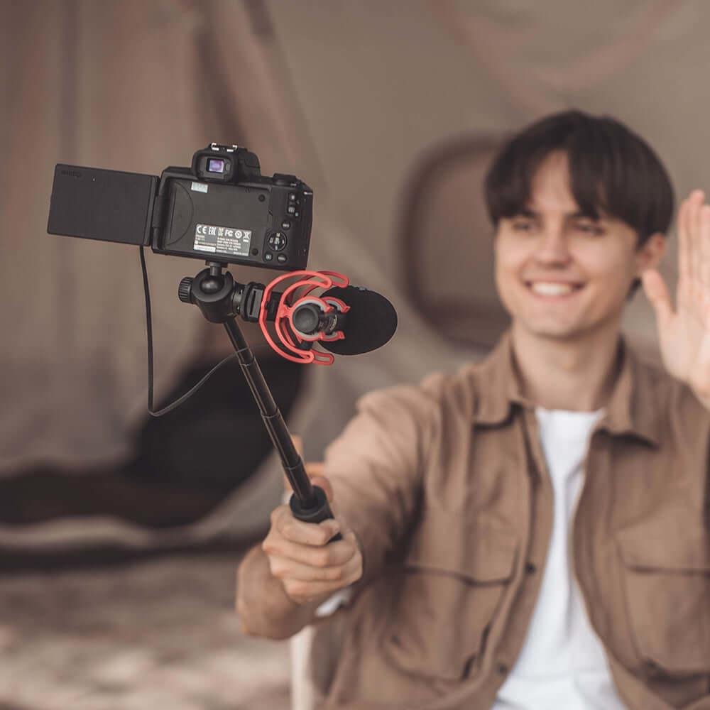 Imagem 3 de 5 do produto Bastão De Selfie + Tripé Para Celular E Câmeras - Pgytech
