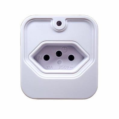 Tomada De Proteção Contra Surtos Elétricos Bivolt 7313 Dni