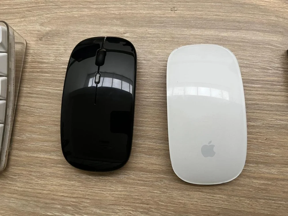 Imagem 3 de 5 do produto Mouse Sem Fio Exbom Ms-S350l, RGB, Recarregável 2.4g, Bluetooth, Preto