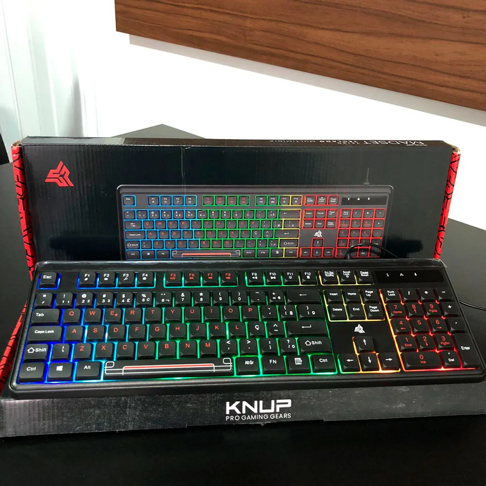 Imagem 2 de 5 do produto Teclado RGB Com Fio Para Desktop Usb