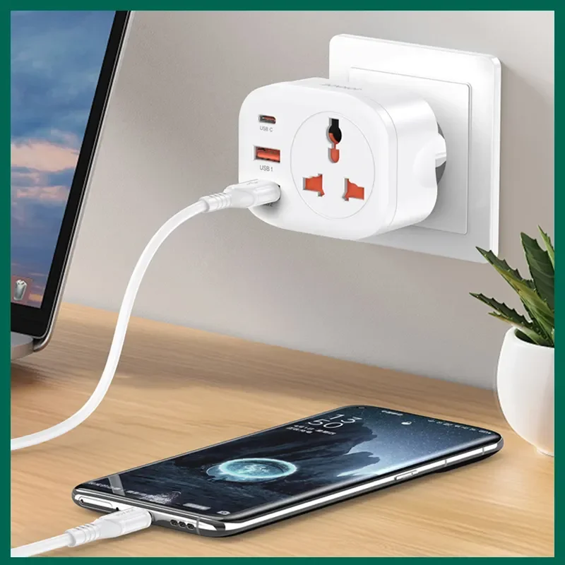 Imagem 5 de 5 do produto Adaptador Tomada Universal Carregador 2 Usb A 1 Usb-c 12w