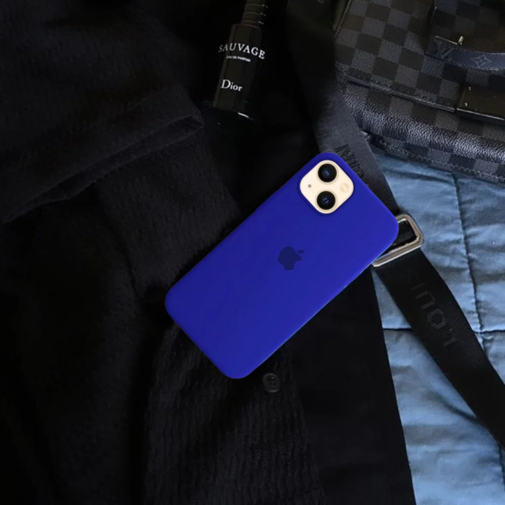 Imagem 5 de 5 do produto Capa Capinha Case Silicone Cover Premium Aveludada Com Logo Compatível Iphone 14 Azul Bic