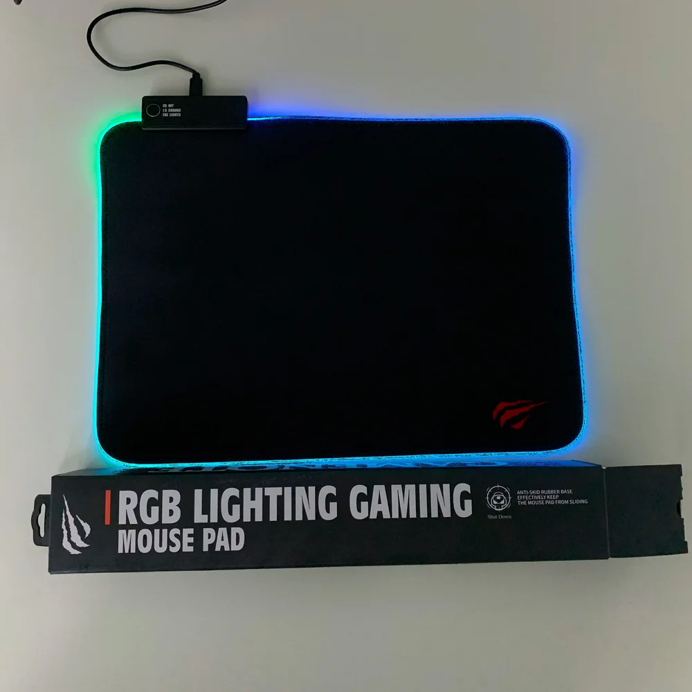 Imagem 2 de 4 do produto Mousepad Gamer Havit, Professional, RGB, 36x26cm, Preto – Hv-mp901