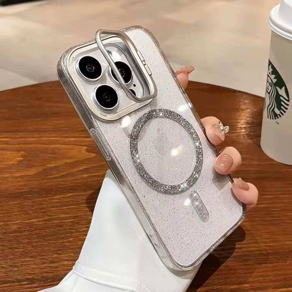 Imagem 4 de 5 do produto Capa Capinha Case Brilho Luxo Glitter Premium Magsafe Magnética Com Suporte Bracket Para Iphone 15 - Branco