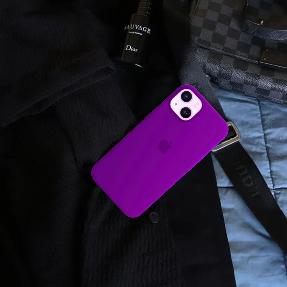 Imagem 5 de 5 do produto Capa Capinha Case Silicone Premium Aveludada Logo Compatível Iphone 15