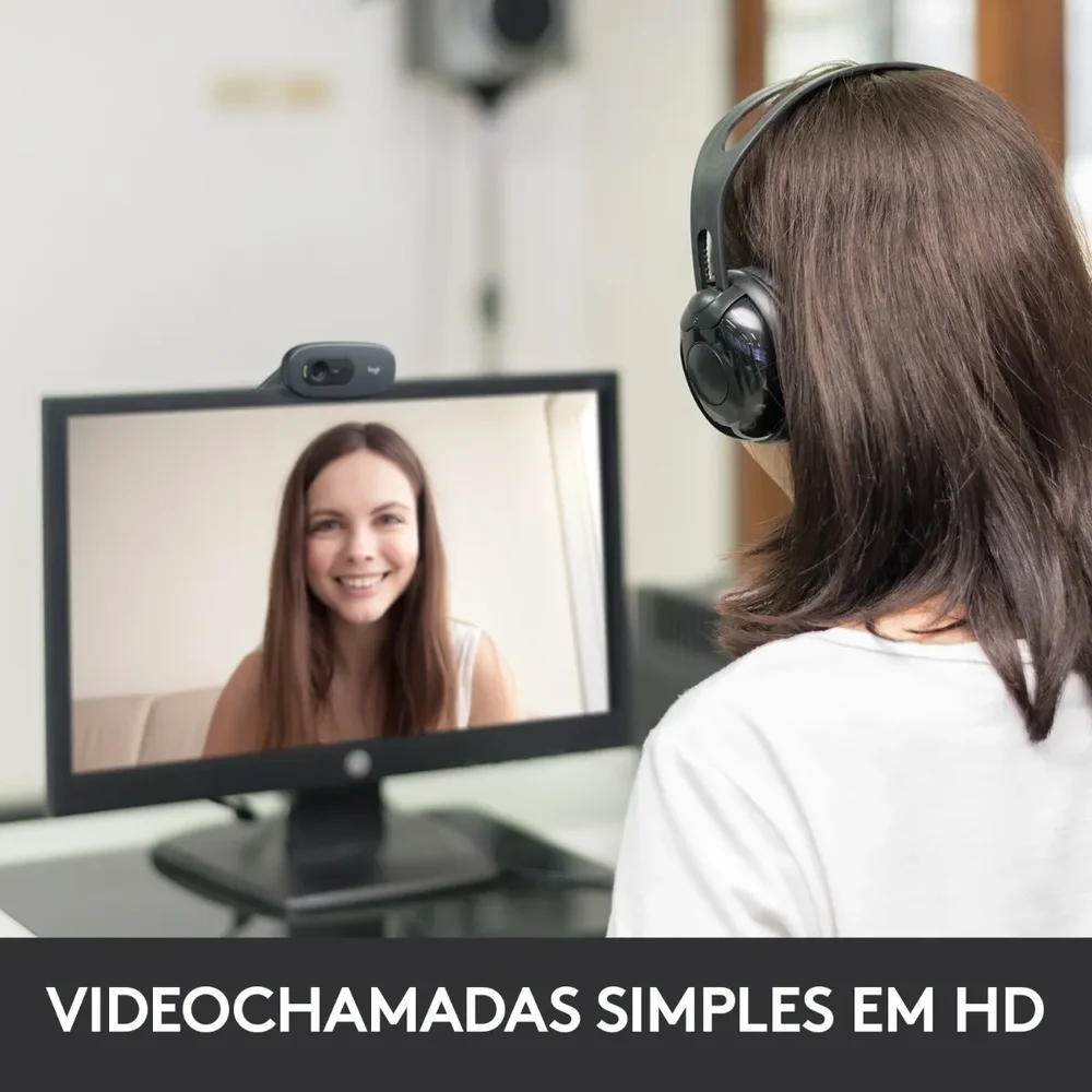 Webcam Logitech C270 HD, 720p, Microfone Integrado, USB 2.0 com 3MP - Cinza/Preta Webcam Logitech C270 HD, 720p, Microfone Integrado, USB 2.0 com 3MP - Cinza/Preta