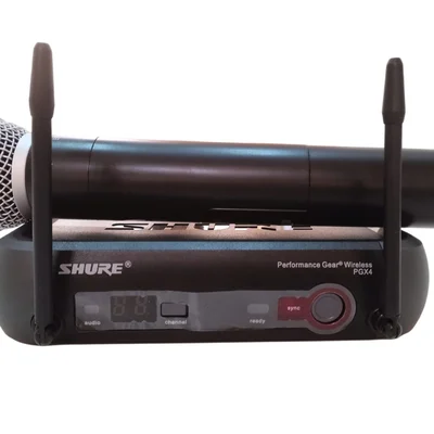 SHURE PGX4 ギター　ワイヤレスシステム Sistema-Sem-Fio-Shure-Pgx4-Com