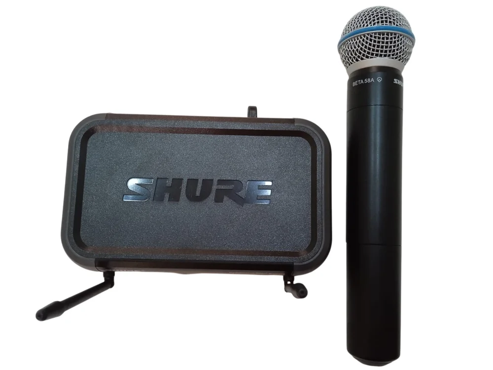 SHURE ワイヤレスマイクロフォンBETA58 受信機PGX4 ケース付 KaBuM Aperte o K e evolua em Tecnologia e Games