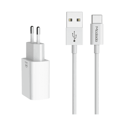 Super Kit Carregador 2p/2 Usb E Cabo Tipo C 2,4a 1,0m Branco