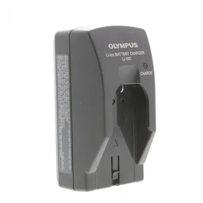 Carregador Olympus Li-10c Para Bateria Li-10 E Li-12 (bivolt)