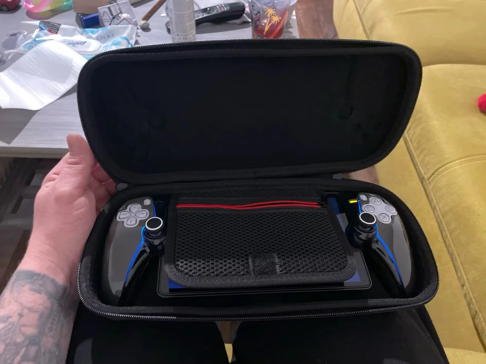 Imagem 4 de 5 do produto Case Para Ps5 Portal Estojo Bolsa Transporte Rígida Preta
