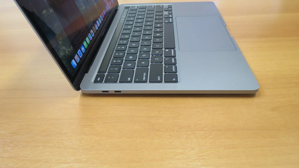 MacBook Pro 13 i5 16GB 512GB SSD Cinza