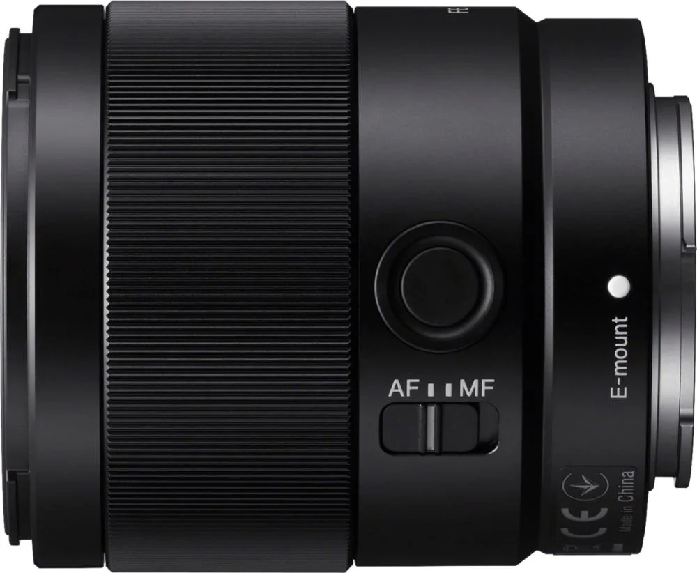 Sony - Lente Grande Angular 35mm F/1.8 Fe Para Câmeras Selecionadas De Montagem E - Preto-sel35f18f