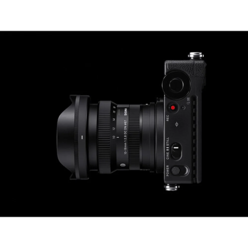 Imagem 2 de 4 do produto Lente Sigma 10-18mm F/2.8 Dc Dn Contemporary Para Sony E
