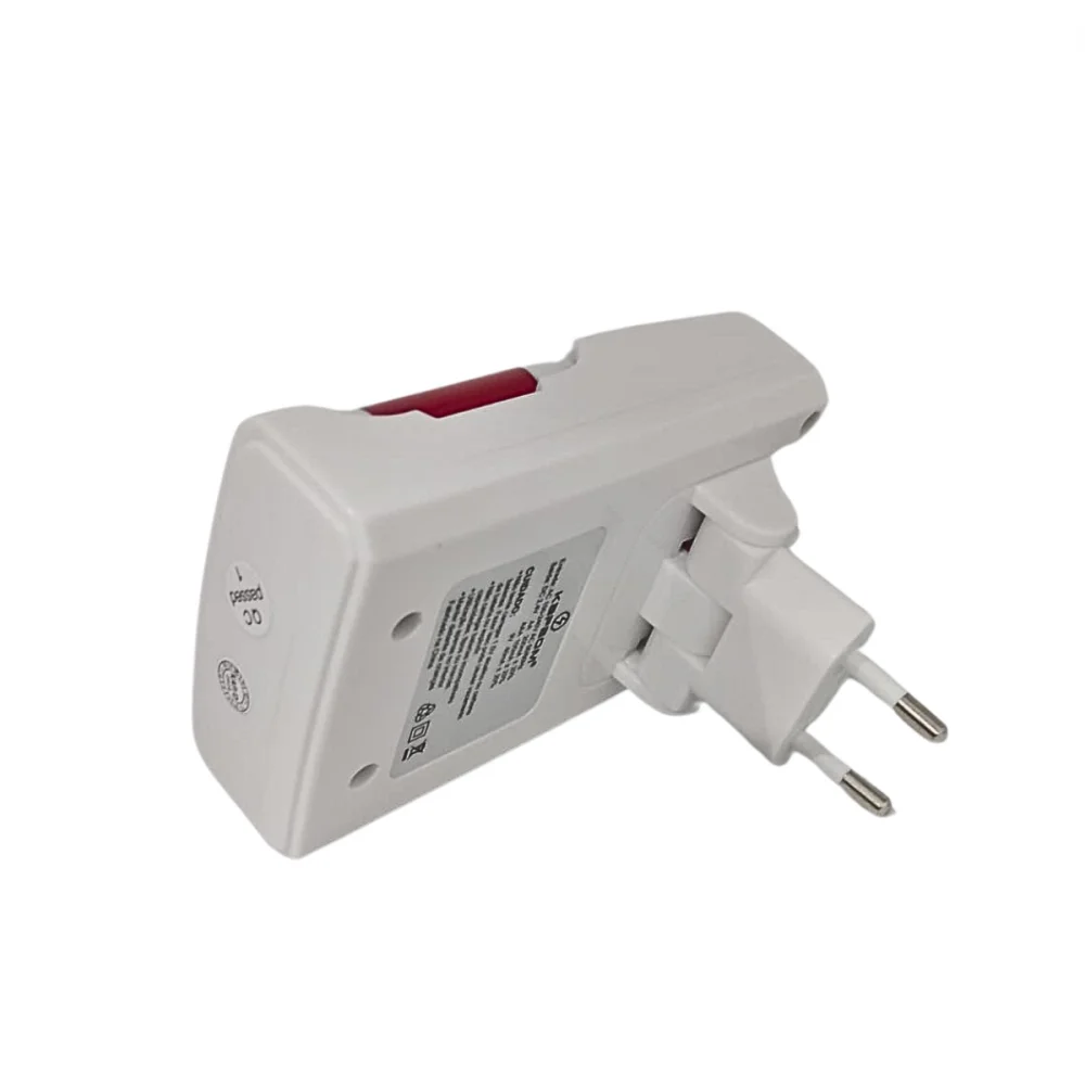 Carregador De Pilhas Com LED + 02 Pilhas Aaa + 02 Pilhas Aa Recarregáveis Carregador De Pilhas Com LED + 02 Pilhas Aaa + 02 Pilhas Aa Recarregáveis
