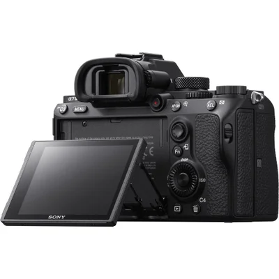 Kit Sony A7iii Mirrorless Lente Sony 18105mm F4