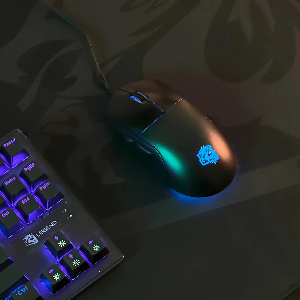 Mouse Gamer Ceres Hyperlight, 7200 Dpi, 6 Botões, Sensor Óptico, RGB, Ultraleve, Usb, Preto, Mgcs, Elg