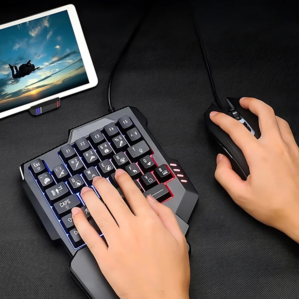 Teclado Gamer RGB Uma Mão Semi Mecânico Fio Usb Teclado Gamer RGB Uma Mão Semi Mecânico Fio Usb