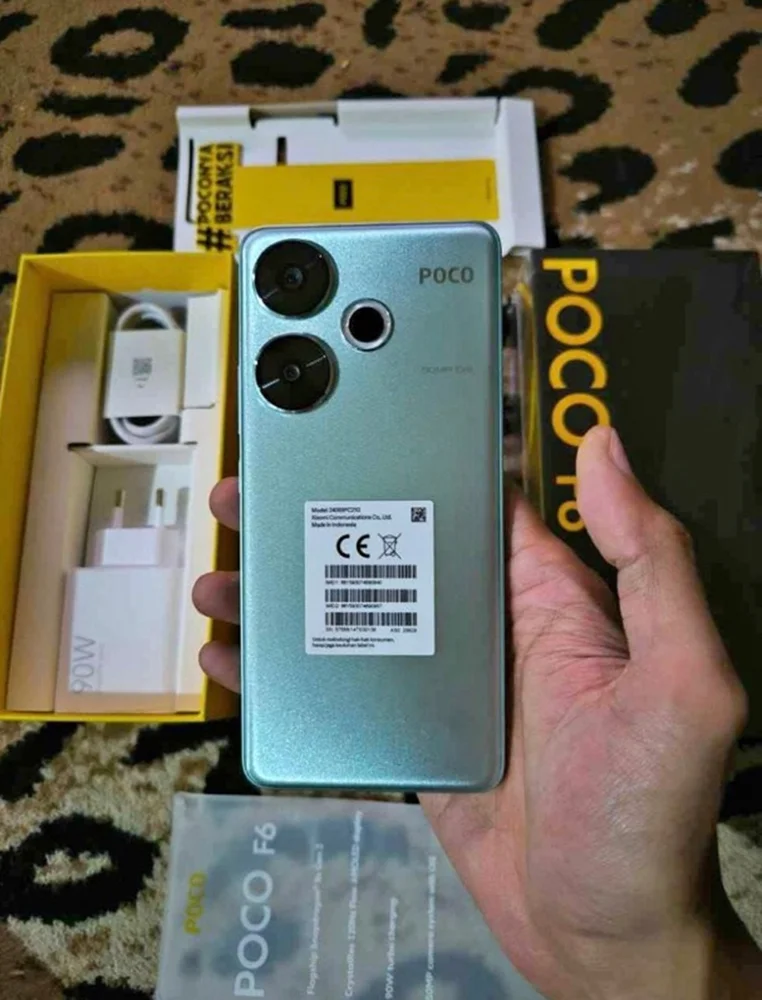 携帯電話本体 POCO F6 8GB/256GB Produtos com até 15 OFF no PIX KaBuM