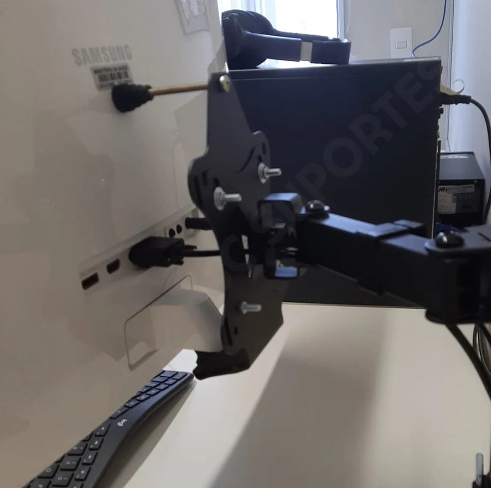 Imagem 3 de 5 do produto Adaptador Vesa Monitor Samsung C27f591fdl Sem Furação Vesa