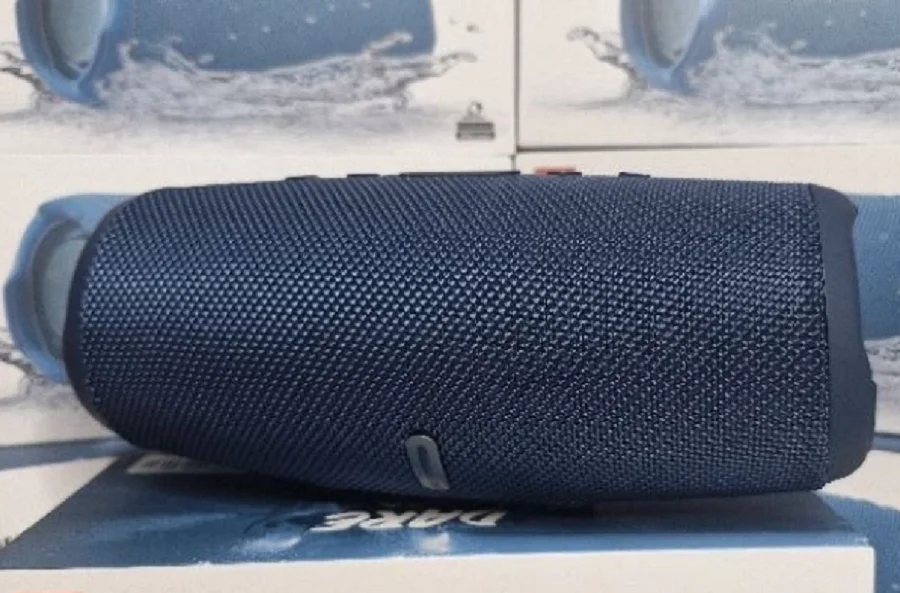 Imagem 2 de 2 do produto Caixa De Som Portatil Charce 5 Azul Com 22cm E Bluetooth