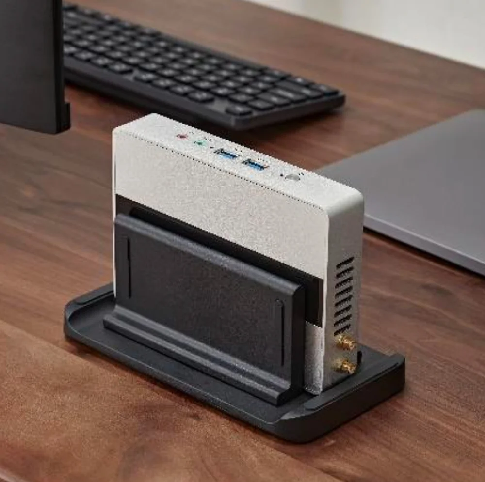 Suporte Vesa Universal Para Mini PC Nuc Thin Mac Optiplex - Bluecase Bsfm01-1b Cor:pretox Suporte Vesa Universal Para Mini PC Nuc Thin Mac Optiplex - Bluecase Bsfm01-1b Cor:pretox
