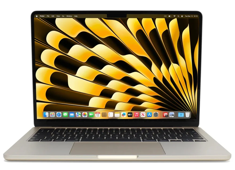 【美品】Apple MacBook Air 13.6インチ M3チップ 2024 Apple、パワフルなM3チップを搭載した新しい13インチと15インチMacBook