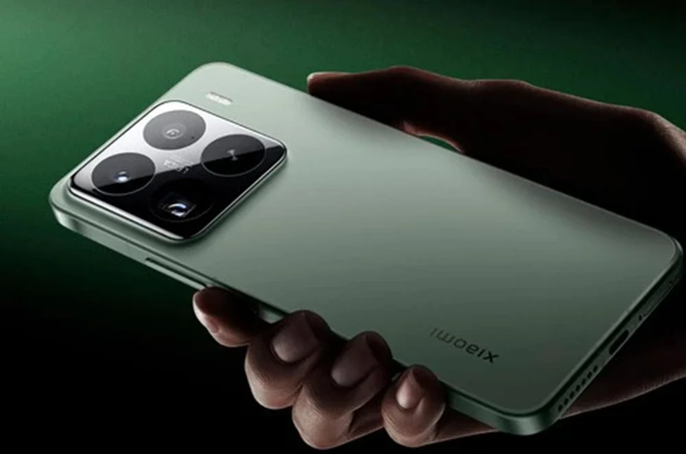 【chou9310 専用】Xiaomi 15 Green 12GB RAM 51 Xiaomi 15 Designed with Leica Green (12GB / 512GB) - Mobile phone