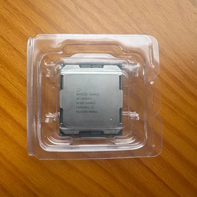 Intel-Xeon-E5-2696-V4-22-Cores