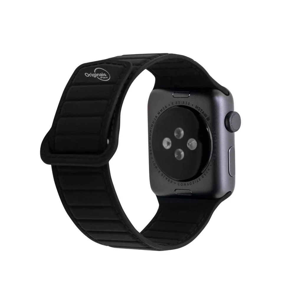 Imagem 2 de 5 do produto Pulseira De Silicone Magnética Para Apple Watch 42-49 Mm Preta
