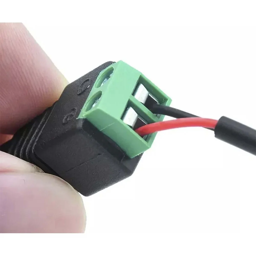 Imagem 3 de 3 do produto Conector Bnc P4 Femea Borne Camera Cftv 5,5*2,5mm Unidade