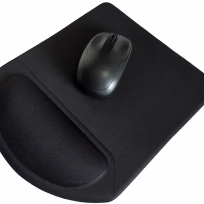 Mouse Pad Ergonômico Tecido Preto Formato Retangular 23,0x27,0cm