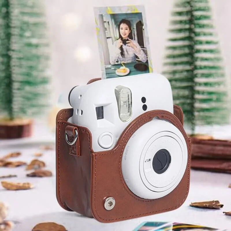 Bolsa Case de Couro Sintético para Câmera Instax Mini 12 e 11 – Estojo Proteção Elegante e Compacto, Acessório Ideal para Armazenamento Seguro Bolsa Case de Couro Sintético para Câmera Instax Mini 12 e 11 – Estojo Proteção Elegante e Compacto, Acessório Ideal para Armazenamento Seguro